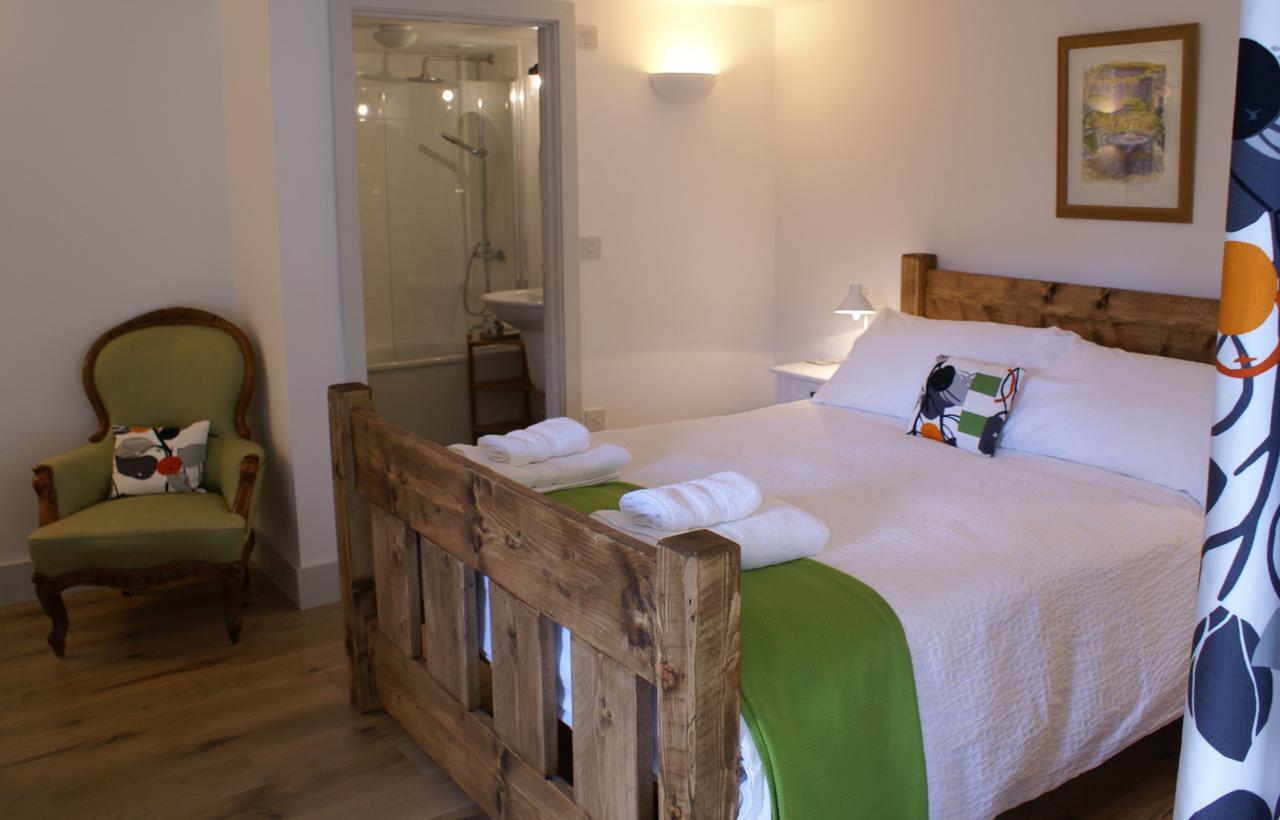 Westbury Cross House Bed & Breakfast Eksteriør billede